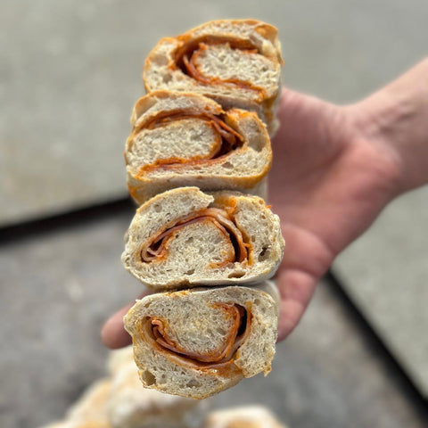 🛒 Pão com Chouriço | Massa Mãe
