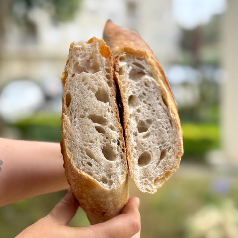 🛒 Pão Barra Clássico ou com Sementes | Massa Mãe