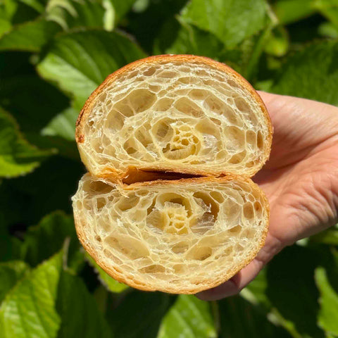 🛒 Croissant Folhado